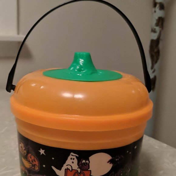 McDonald's Holiday Vintage Mcdonalds Halloween Happy Meal Candy